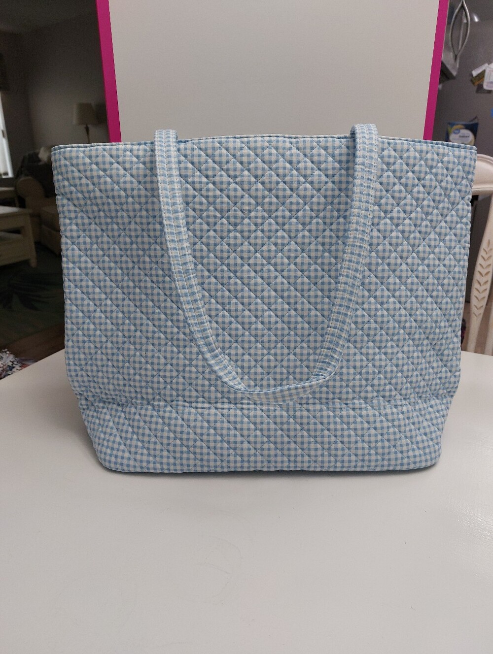 Vera Bradley Large Vera Tote Disney Classics Alice In Wonderland NWT - Picture 2 of 4